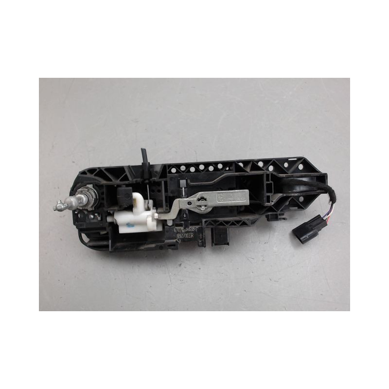 POIGNEE EXTERIEURE PORTE AVANT GAUCHE RENAULT MEGANE