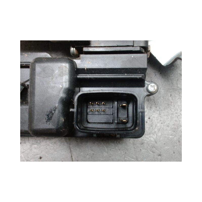 MECANISME+MOTEUR LEVE-GLACE ARRIERE DROIT RENAULT KOLEOS 2008-