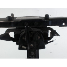 TRAVERSE SUPERIEURE ARMATURE AVANT MITSUBISHI GRANDIS