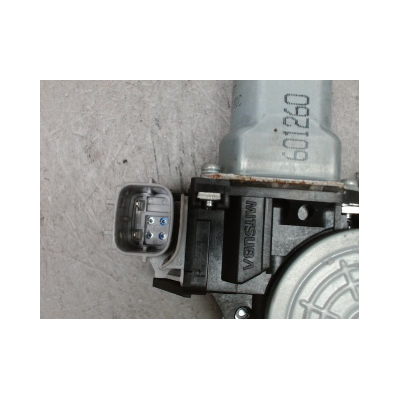 MECANISME+MOTEUR LEVE-GLACE ARRIERE GAUCHE NISSAN JUKE