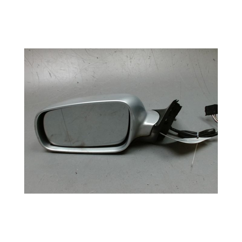 RETROVISEUR EXTERIEUR ELECTRIQUE GAUCHE VOLKSWAGEN PASSAT BREAK 00-05