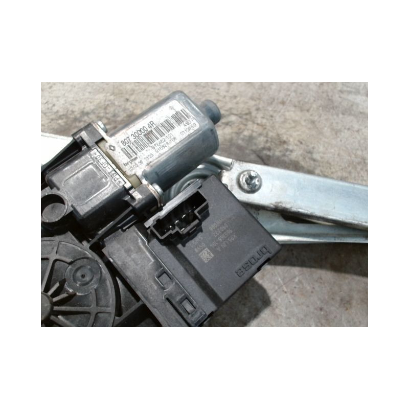 MECANISME+MOTEUR LEVE-GLACE AVANT DROIT RENAULT MEGANE III 2008-