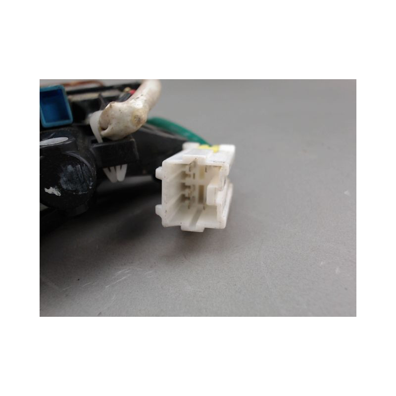 MECANISME LEVE-GLACE AVANT DROIT MITSUBISHI PAJERO