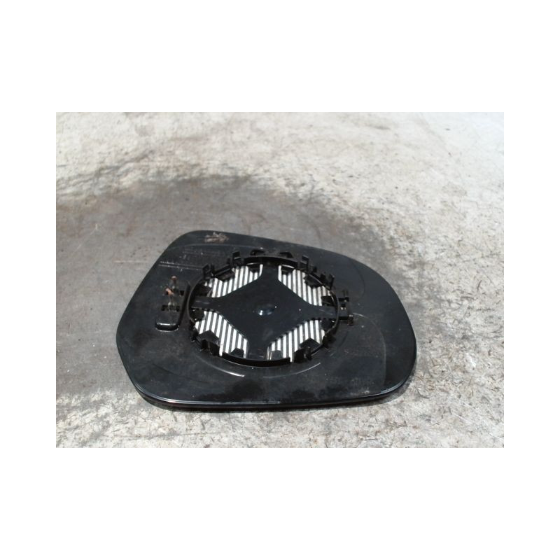 GLACE RETROVISEUR EXT G SUZUKI SPLASH