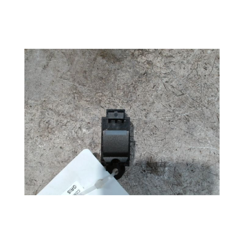 COMMANDE LEVE-GLACE PORTE AVD LAND ROVER RR EVOQUE