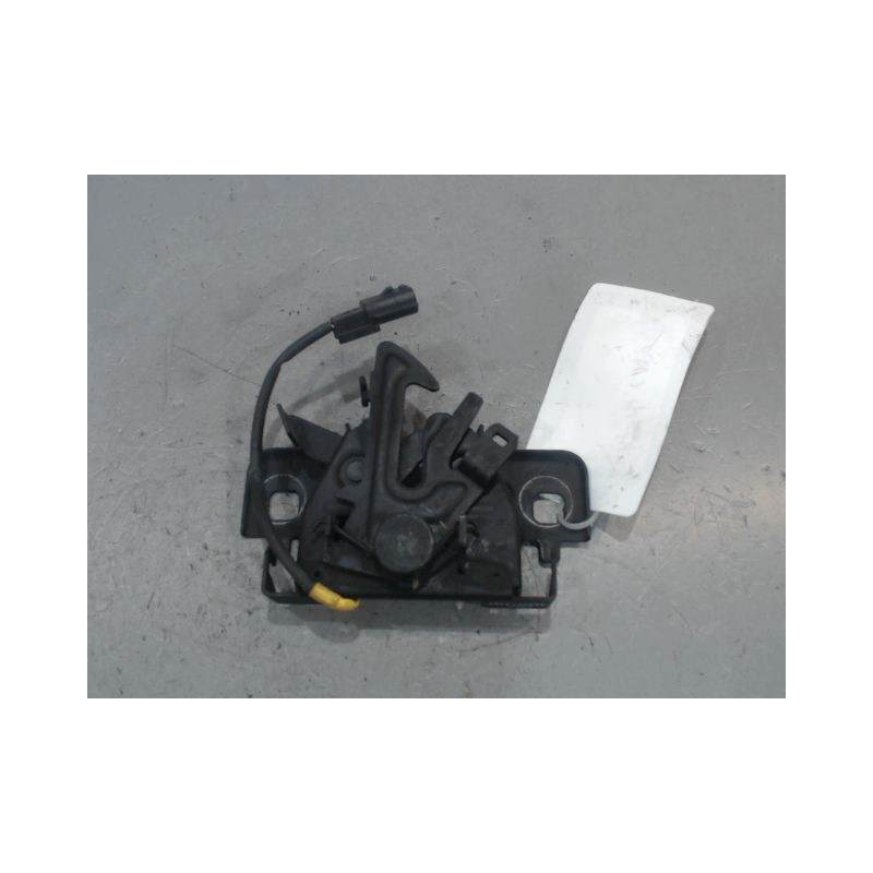 SERRURE CAPOT RENAULT CAPTUR