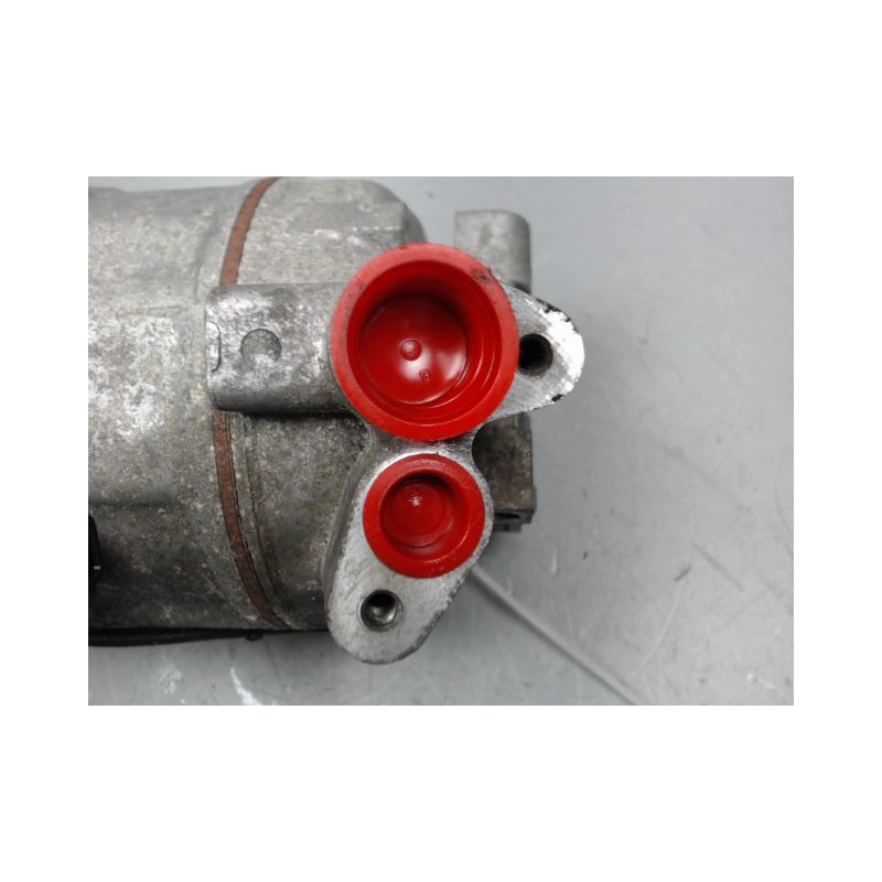 COMPRESSEUR AIR CONDITIONNE RENAULT CLIO