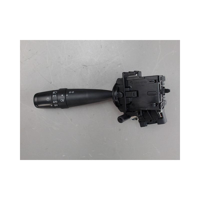 COMMANDE CLIGNOTANT SUZUKI SWIFT