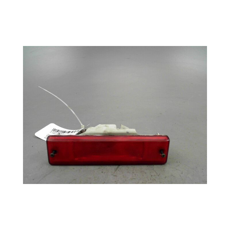 FEU BROUILLARD CENTRAL ARRIERE NISSAN X-TRAIL BREAK I Phase 1 2001-2003