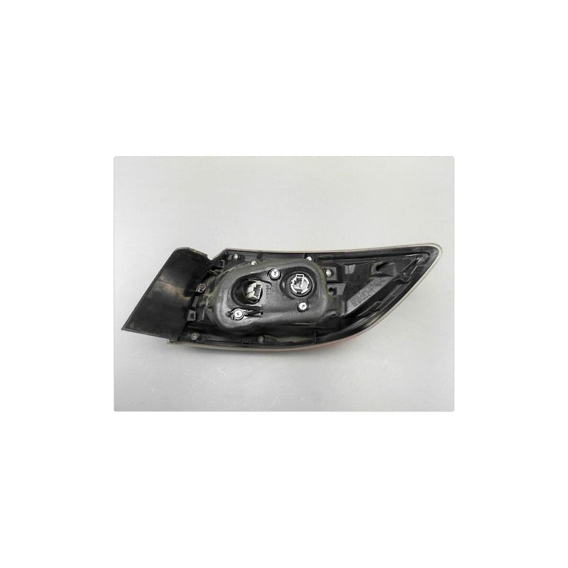FEU ARRIERE GAUCHE  MAZDA MAZDA 3 II  09-11