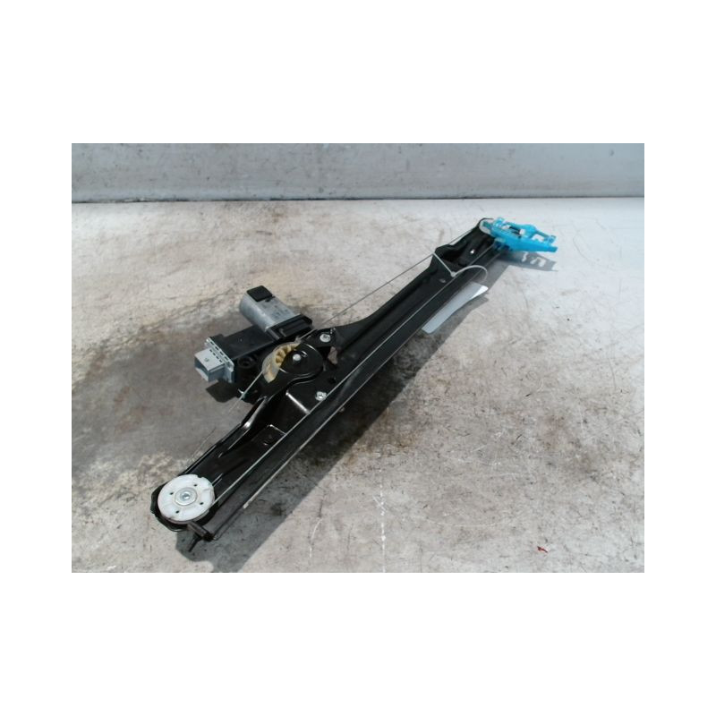 MECANISME+MOTEUR LEVE-GLACE AVANT GAUCHE FIAT DOBLO CARGO 2006-