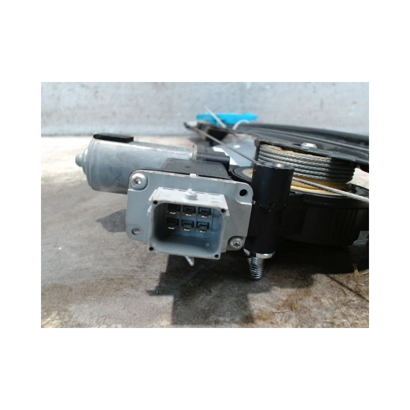 MECANISME+MOTEUR LEVE-GLACE AVANT GAUCHE FIAT DOBLO CARGO 2006-
