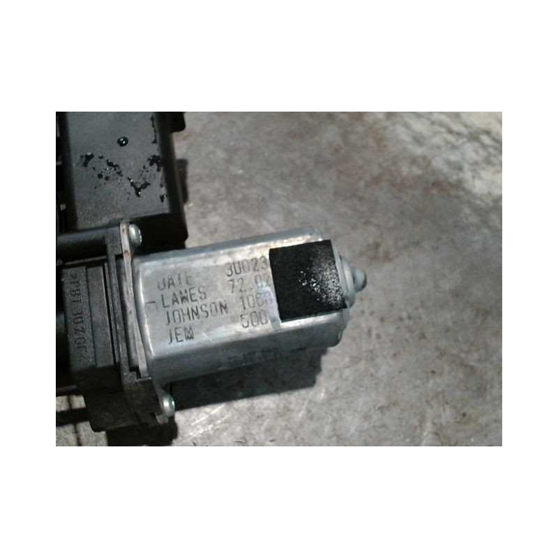 MECANISME+MOTEUR LEVE-GLACE AVANT GAUCHE FIAT DOBLO CARGO 2006-