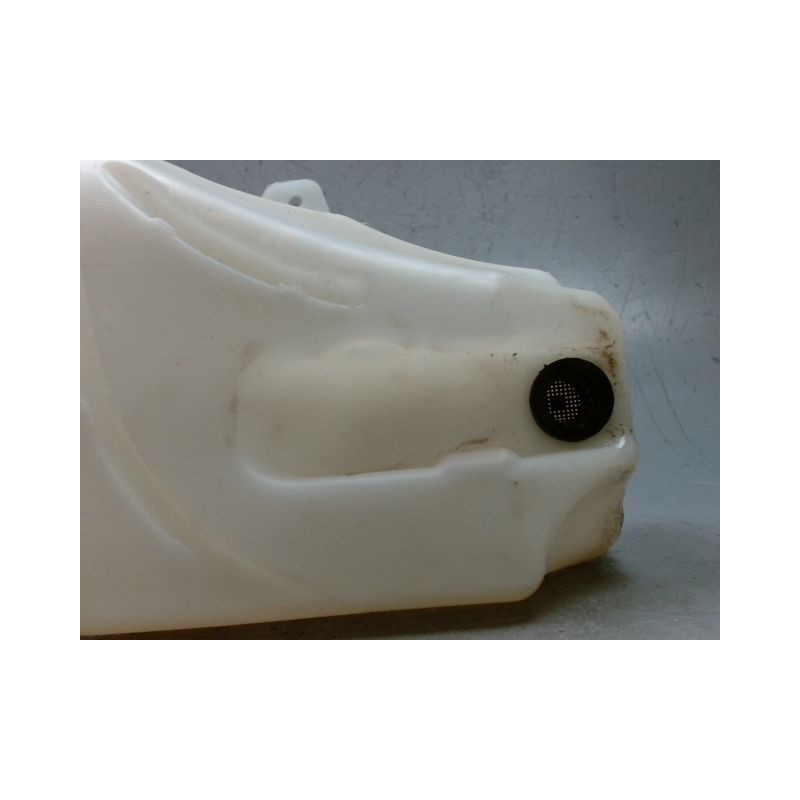 RESERVOIR LAVE-GLACE AVANT FORD FUSION 2005-
