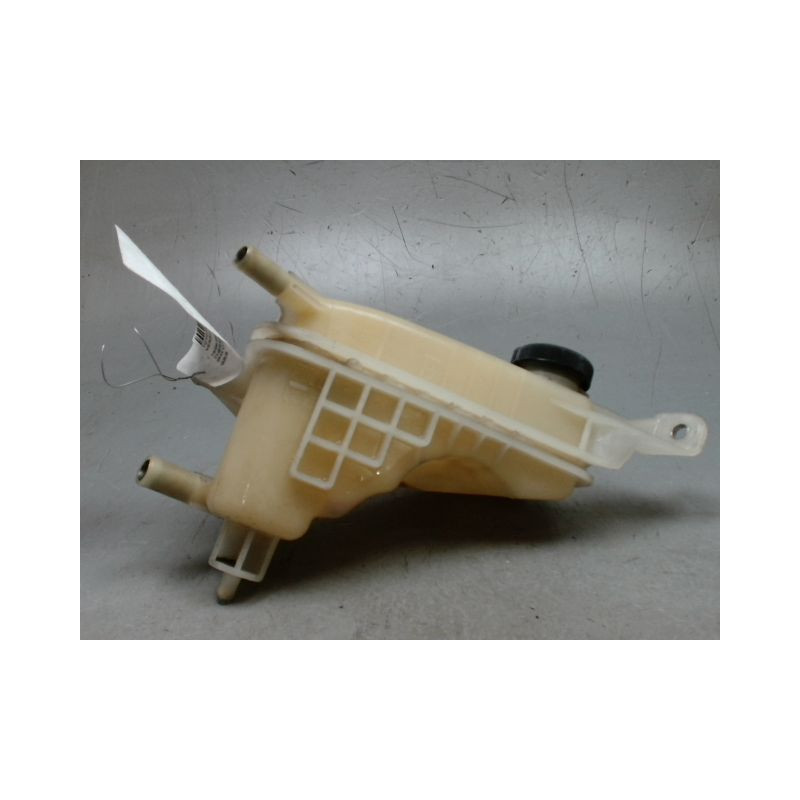 VASE EXPANSION TOYOTA VERSO 2010-