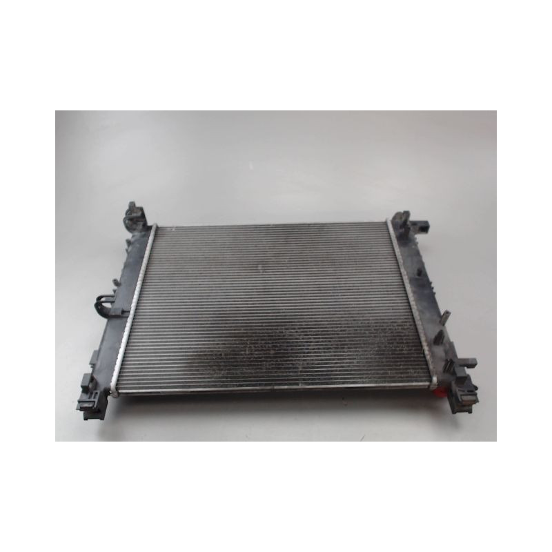RADIATEUR RENAULT CLIO