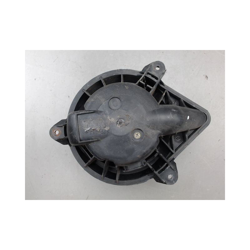 MOTEUR VENTILATEUR CHAUFFAGE RENAULT MEGANE