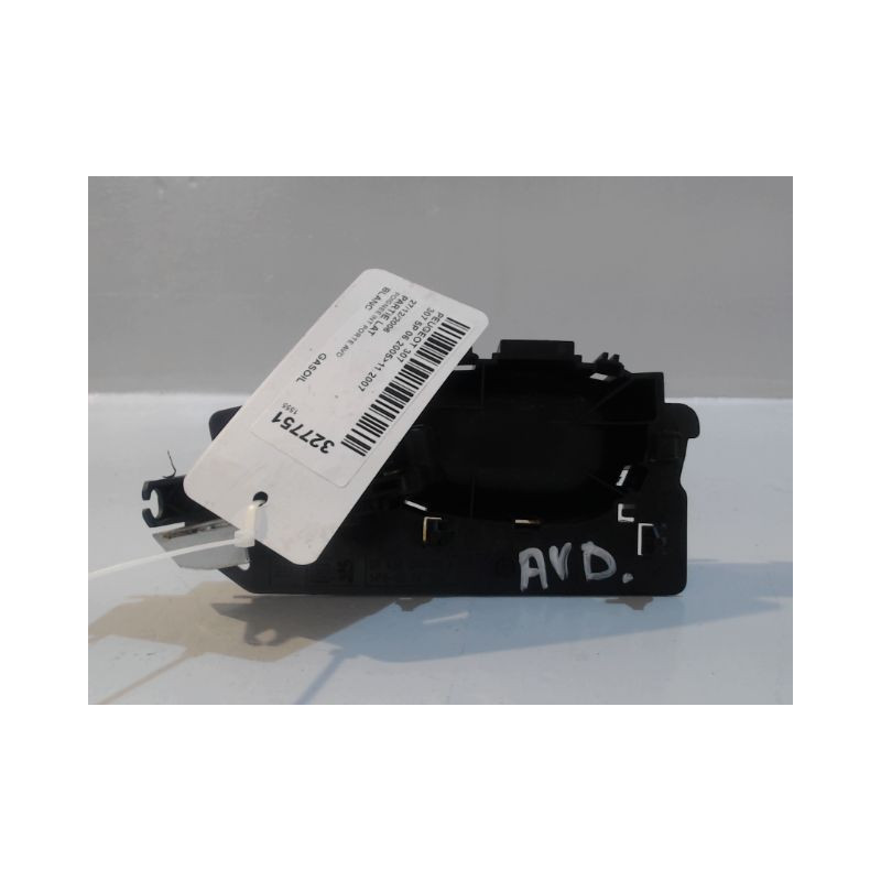 POIGNEE INTERIEURE PORTE AVANT DROIT PEUGEOT 307 2005-2007
