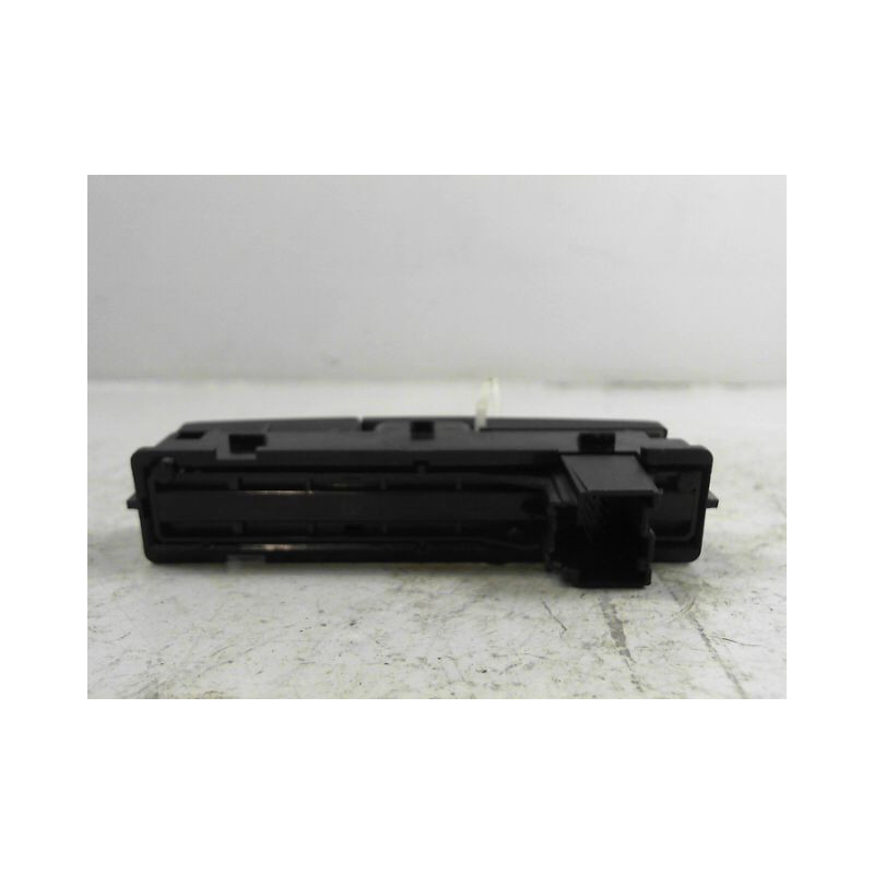 BOUTON DE WARNING OPEL ASTRA 2004-