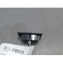 ECLAIREUR PLAQUE DE POLICE DROIT AUDI A4