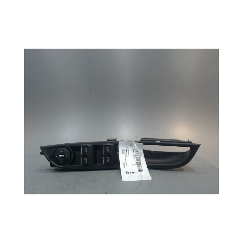COMMANDE LEVE-GLACE PORTE AVG FORD FOCUS