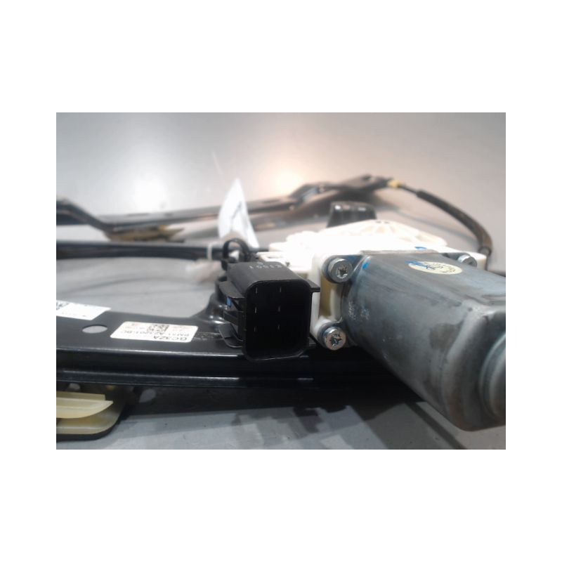 MECANISME+MOTEUR LEVE-GLACE AVANT GAUCHE FORD FOCUS