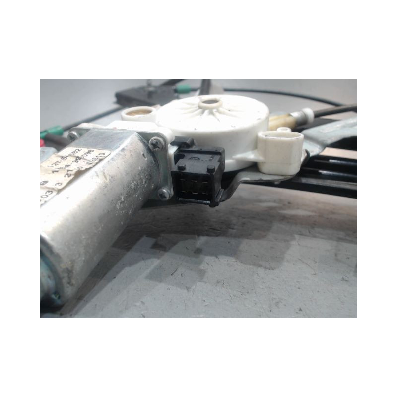 MECANISME+MOTEUR LEVE-GLACE AVANT DROIT SAAB 9-3