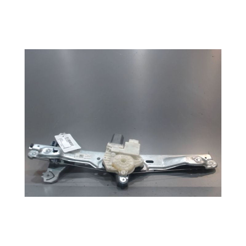 MECANISME+MOTEUR LEVE-GLACE AVANT DROIT NISSAN QASHQAI