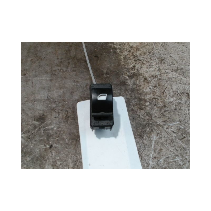 COMMANDE LEVE-GLACE PORTE AVG CITROEN C-ELYSEE