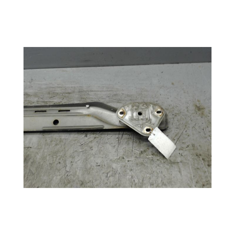 RENFORT PARE-CHOC ARRIERE  PEUGEOT 107