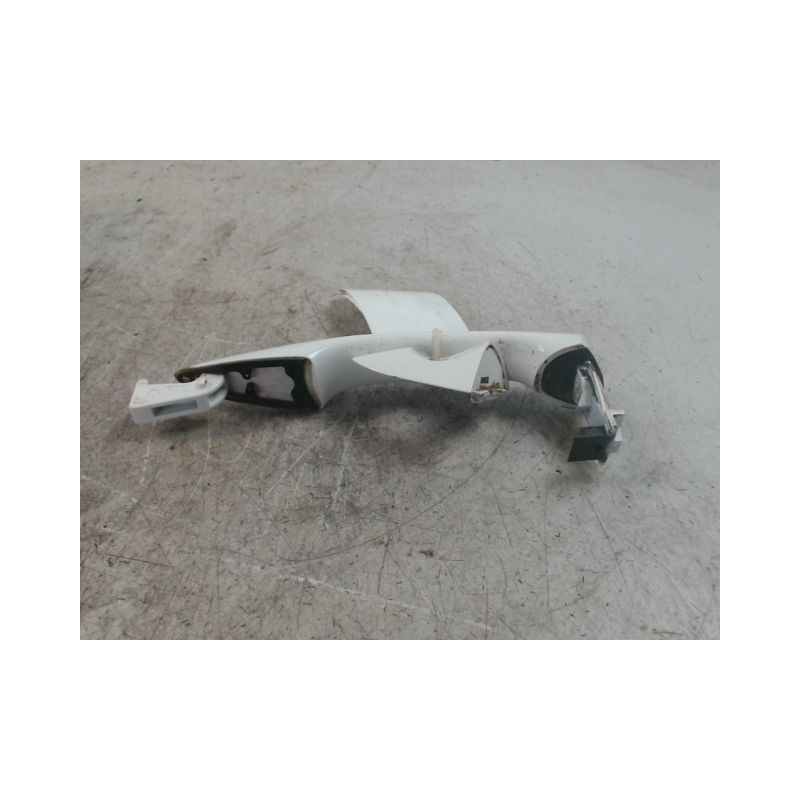 POIGNEE EXTERIEURE PORTE AVANT GAUCHE HYUNDAI I30