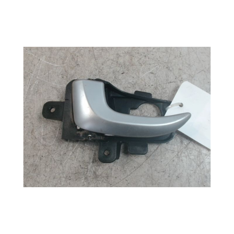 POIGNEE INTERIEURE PORTE AVANT GAUCHE HYUNDAI I30