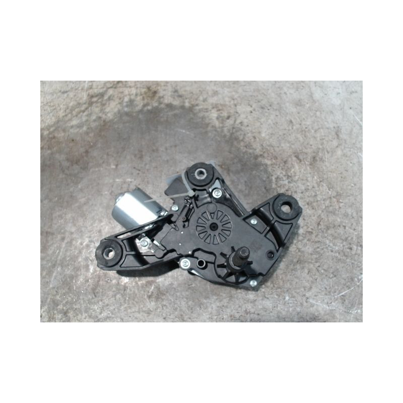 MOTEUR ESSUIE-GLACE ARRIERE RENAULT CLIO