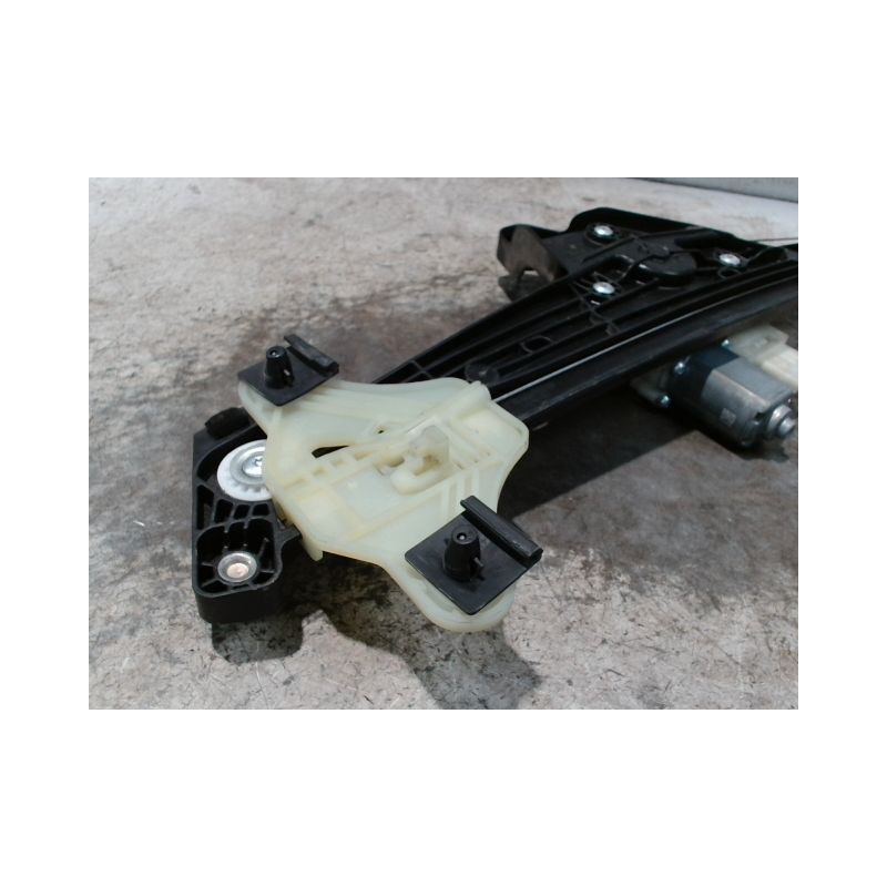 MECANISME+MOTEUR LEVE-GLACE AVANT DROIT RENAULT CLIO