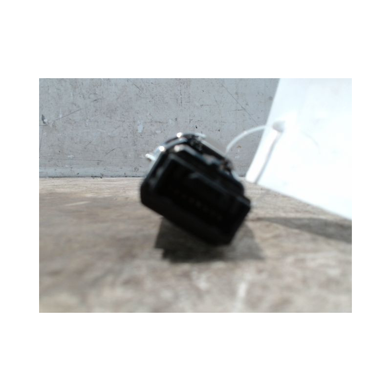 BOUTON DE DEMARRAGE TOYOTA COROLLA VERSO 2007-