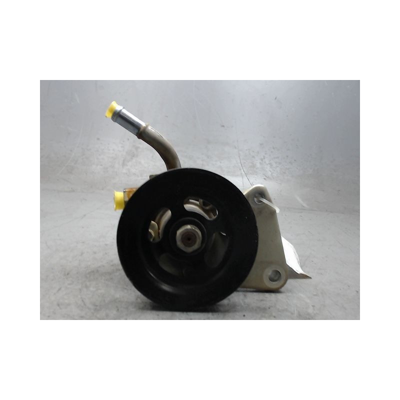 POMPE DIRECTION ASSISTEE NISSAN PICK-UP