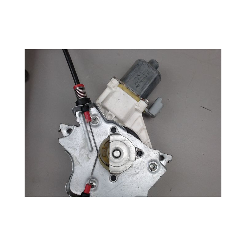 MECANISME LEVE-GLACE AVANT DROIT NISSAN MICRA