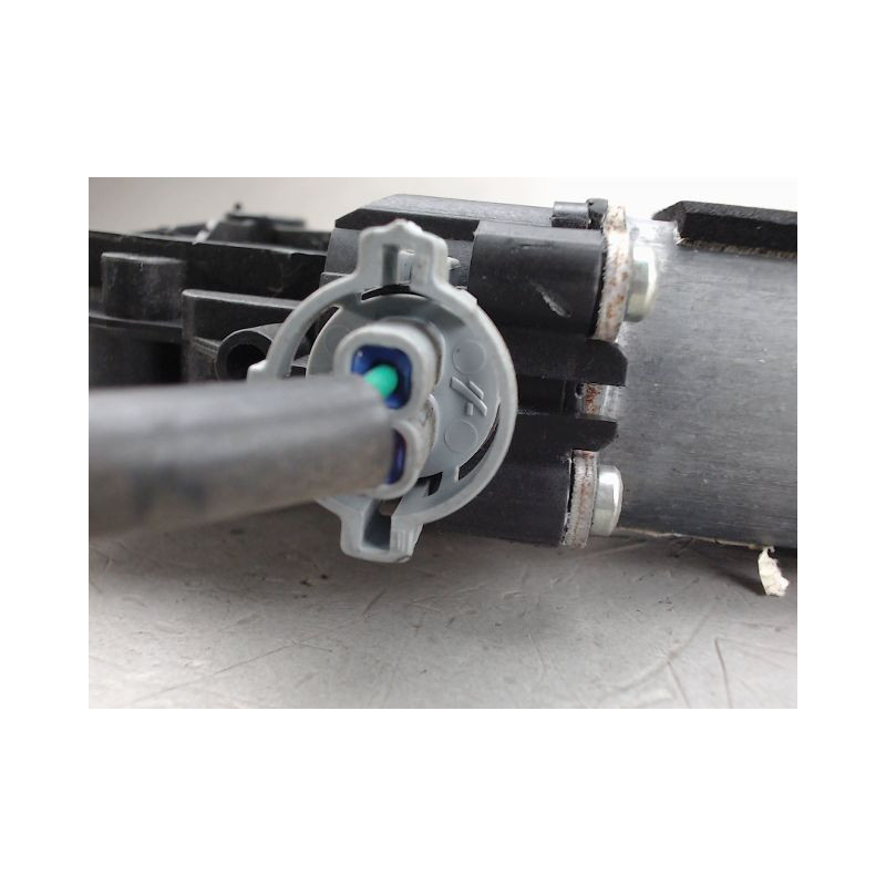 MECANISME LEVE-GLACE ARRIERE DROIT NISSAN NOTE