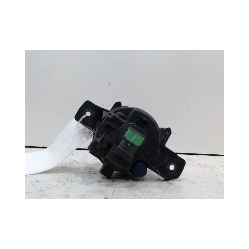 PHARE ANTIBROUILLARD AVANT DROIT RENAULT CLIO
