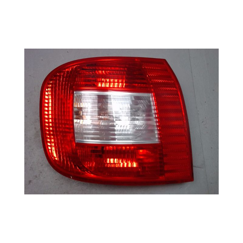 FEU ARRIERE GAUCHE  FIAT MULTIPLA 2004-