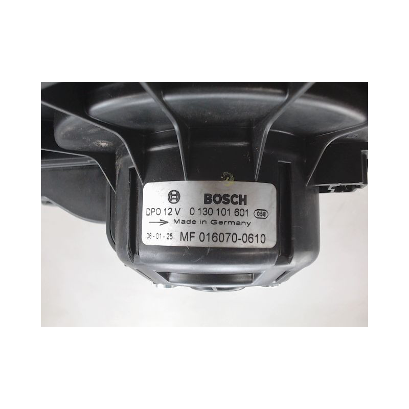MOTEUR VENTILATEUR CHAUFFAGE TOYOTA COROLLA