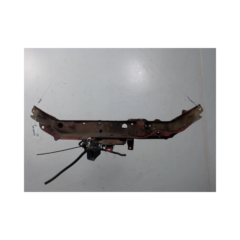 TRAVERSE SUPERIEURE ARMATURE AVANT NISSAN NOTE