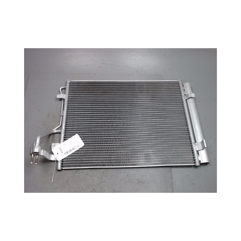 CONDENSEUR CLIMATISATION HYUNDAI I30