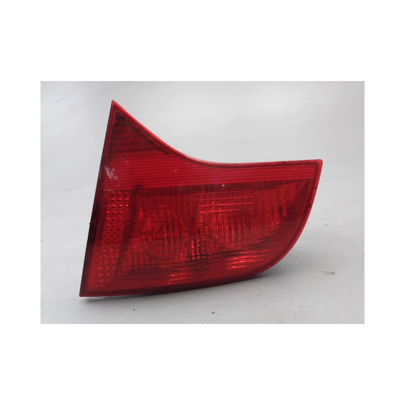 FEU ARRIERE INTERIEUR DROIT AUDI A4
