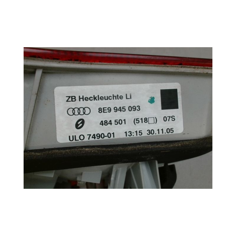 FEU ARRIERE INTERIEUR GAUCHE AUDI A4