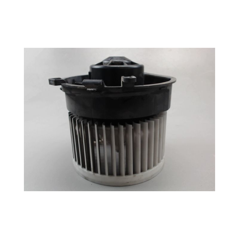 MOTEUR VENTILATEUR CHAUFFAGE NISSAN QASHQAI