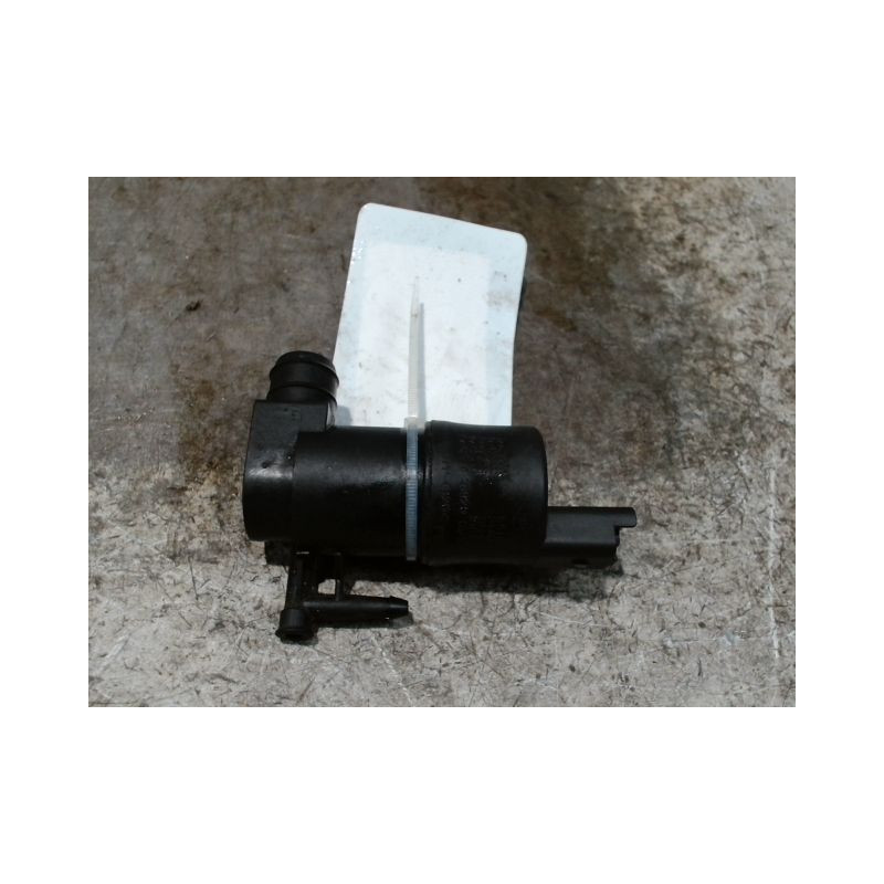 POMPE LAVE-GLACE AVANT RENAULT MASTER