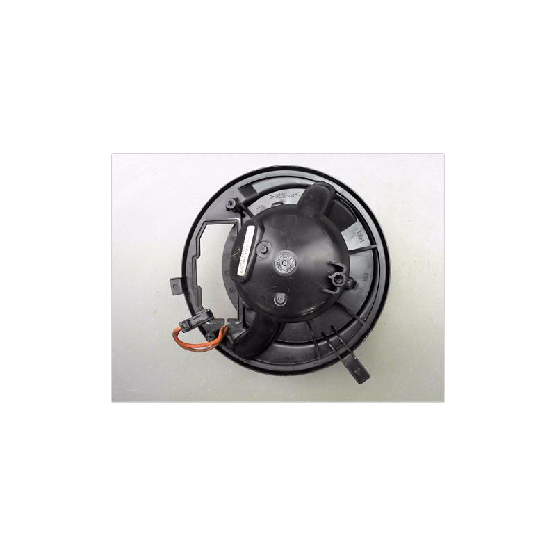 MOTEUR VENTILATEUR CHAUFFAGE VOLKSWAGEN PASSAT 05-10