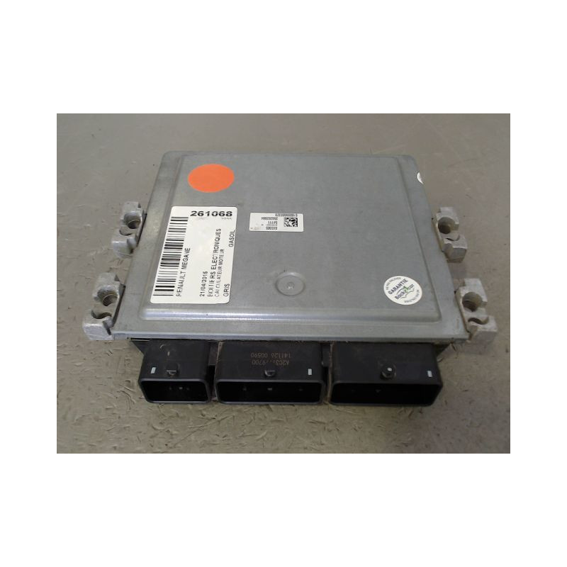CALCULATEUR MOTEUR RENAULT MEGANE