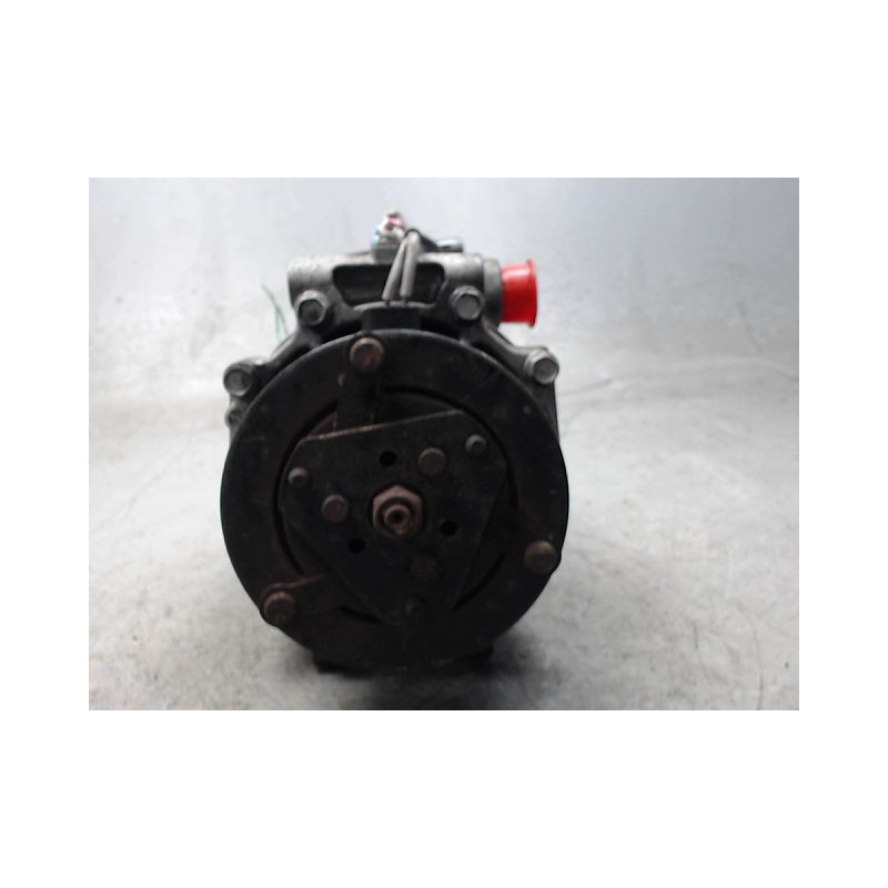 COMPRESSEUR AIR CONDITIONNE MITSUBISHI GRANDIS